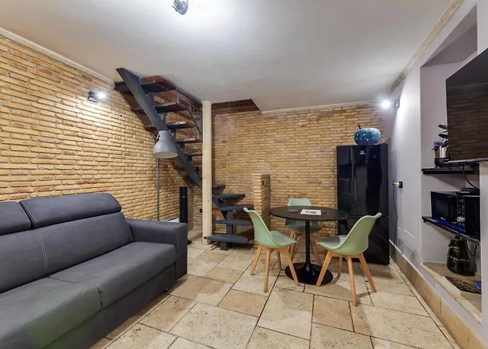 Lares Navona Appartement *