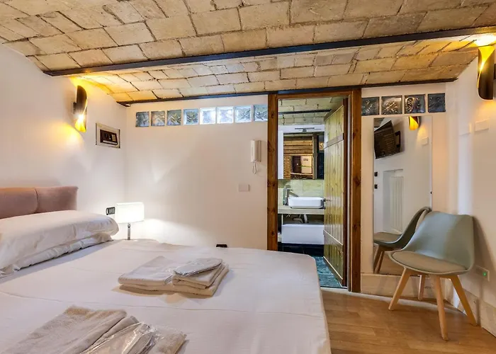 Lares Navona Appartement *