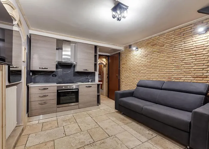 Lares Navona Appartement *
